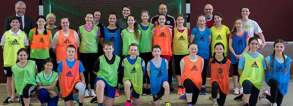 K1600_2016_03_11_DFB_Mobil